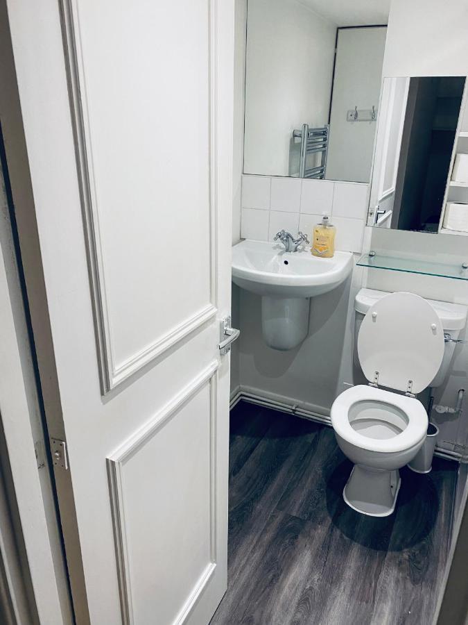 Kensington One Bed Apartment Suite Λονδίνο Εξωτερικό φωτογραφία